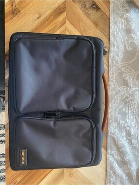tomtoc 13in Padded Polyester Laptop Sleeve Case Gray Brown Handle